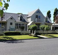 Creek Cottage Bed  Breakfast - VIC Tourism