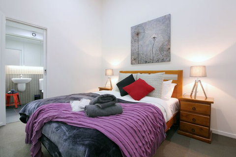 Essence Of Degraves Rejuvenate Stays - VIC Tourism 4
