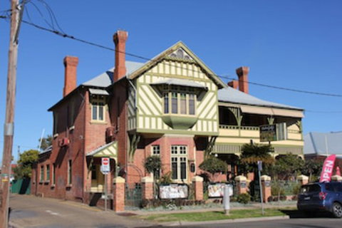 Mates Gully - VIC Tourism 0