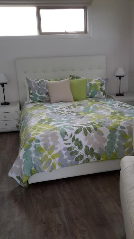 Bass Coast Country Cottages - VIC Tourism 2