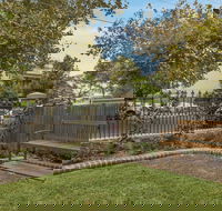 Dalziel Lodge - VIC Tourism