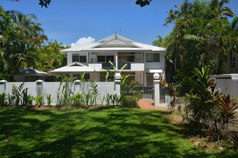 Seascape Holidays - Tropic Sands - VIC Tourism 2