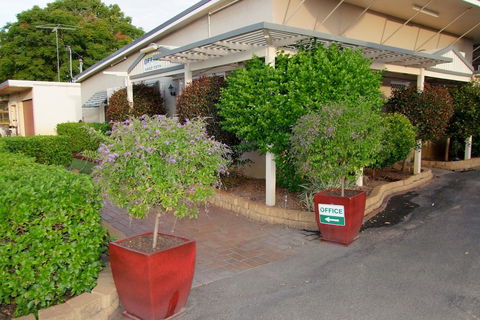 Acacia Motel - VIC Tourism 0