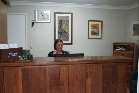 Acacia Motel - VIC Tourism 4