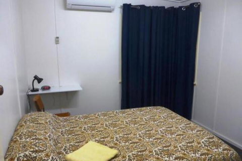 Holiday House Clermont - VIC Tourism 7