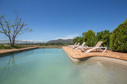 Hunter Riverpines Stay - VIC Tourism 7
