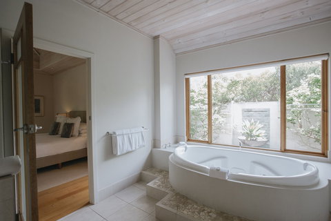 Yallingup Villas - VIC Tourism 6