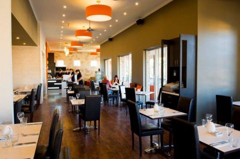 Relish On Addison - VIC Tourism 0