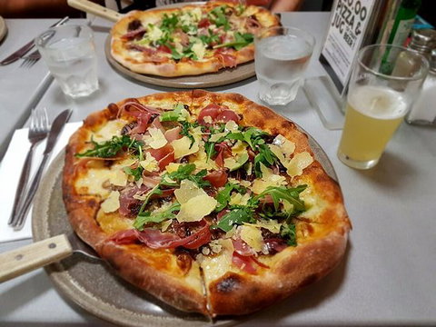 International Hotel - VIC Tourism 0