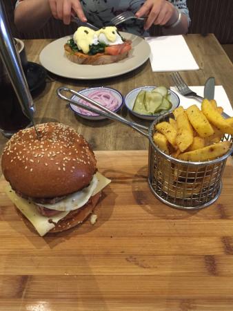 Laiko - VIC Tourism 0