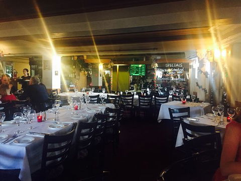 Manly Italian Restaurant - VIC Tourism 0