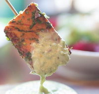 Rhonda's Bar - VIC Tourism