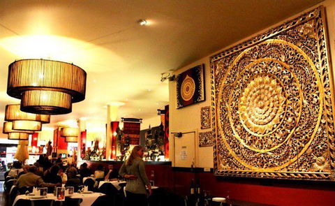 Thai Pothong Restaurant & Gift Shop - VIC Tourism 12