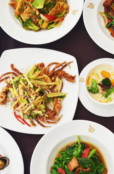 Thai Pothong Restaurant & Gift Shop - VIC Tourism 4