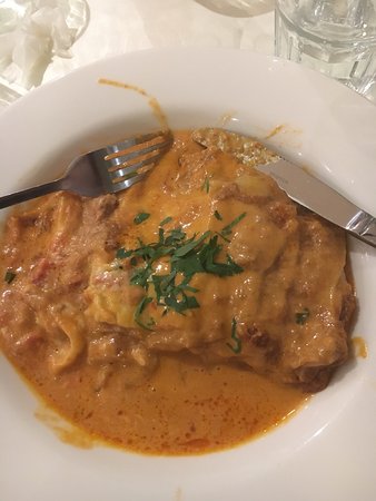 Piazza Italia - VIC Tourism 0