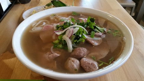 Miss Saigon - VIC Tourism 0