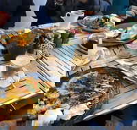 Nature cafe bar - VIC Tourism