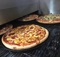 Ajays Pizzeria - VIC Tourism