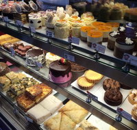 Wooden Spoon Cakes - VIC Tourism