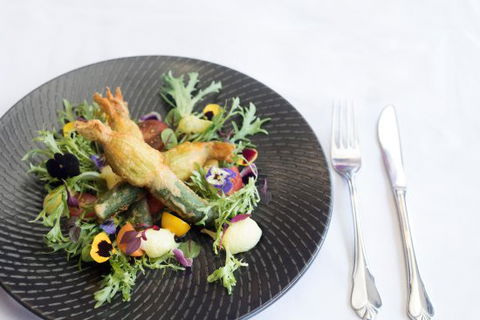 Atrium Restaurant - VIC Tourism 0