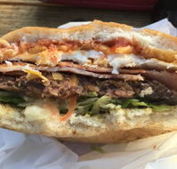 Burger Me - VIC Tourism
