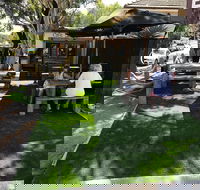 Cafe La Hoot - VIC Tourism