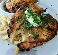 Hurley's Bar  Bistro Hotel - VIC Tourism