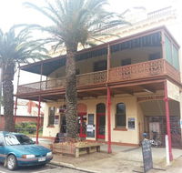 Royal Hotel Dunolly - VIC Tourism