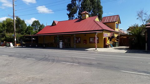 Gellibrand River Store And Cafe - VIC Tourism 0