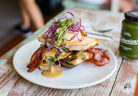 Cool Mac Cafe - VIC Tourism 0