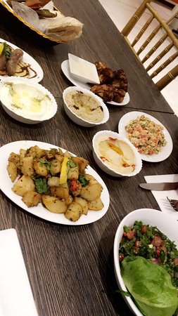 Elissar Lebanese Restaurant - VIC Tourism 0
