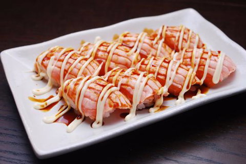 Makiato California Roll House - VIC Tourism 0