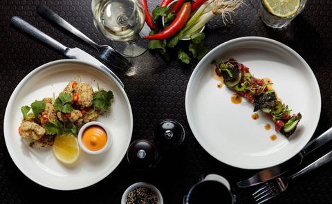 Roadhouse Bar & Grill - VIC Tourism 1