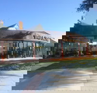 Bull  Bush Hotel - VIC Tourism