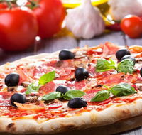 Golden Crust Pizza - VIC Tourism
