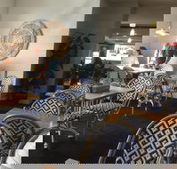 Kings Park Tavern - VIC Tourism