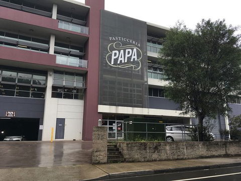 Papa Pasticceria - VIC Tourism 0