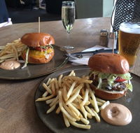 The Royal Hotel - VIC Tourism