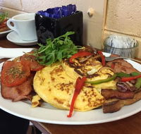 Blackheath Continental Deli - VIC Tourism