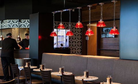 Luxe Bondi Bar - VIC Tourism 1