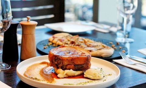 Luxe Bondi Bar - VIC Tourism 4