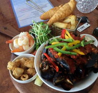 Sandy Cove Tavern - VIC Tourism