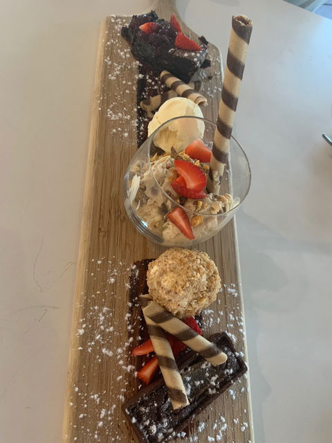 The Boughshed Restaurant - VIC Tourism 5