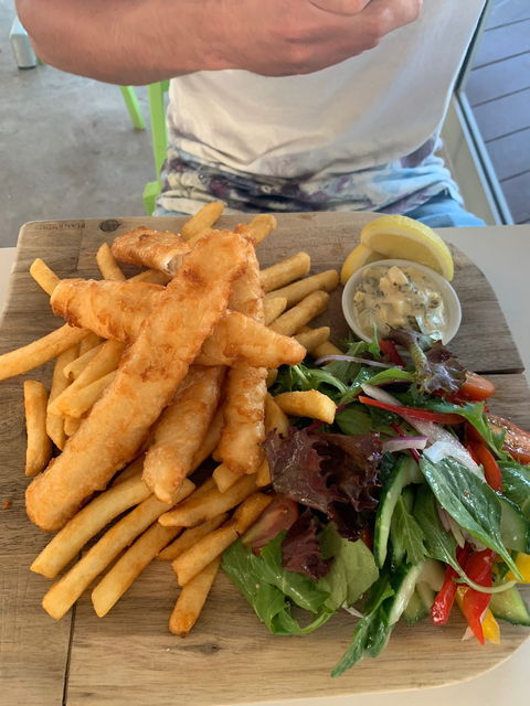 The Boughshed Restaurant - VIC Tourism 6