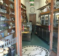 This Little Piggy Wiggy - VIC Tourism