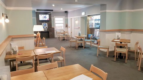 Australian Hotel Yass Bistro - VIC Tourism 0