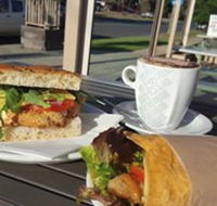 Deniliquin Bakery - VIC Tourism