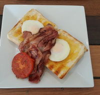 Sisterellea's Cafe