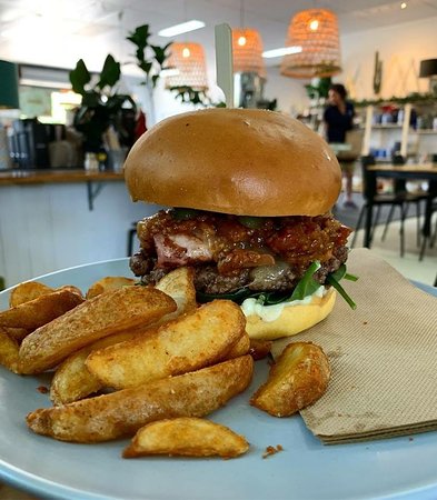 The Hub - VIC Tourism 0