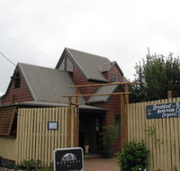 Blue Earth Cafe - VIC Tourism